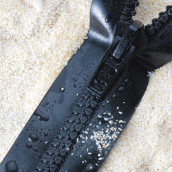 YKK   AQUASEAL?